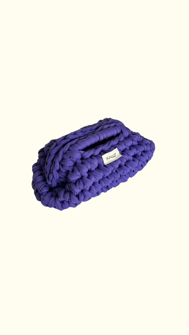 KNOT Soft Pouch / Aura