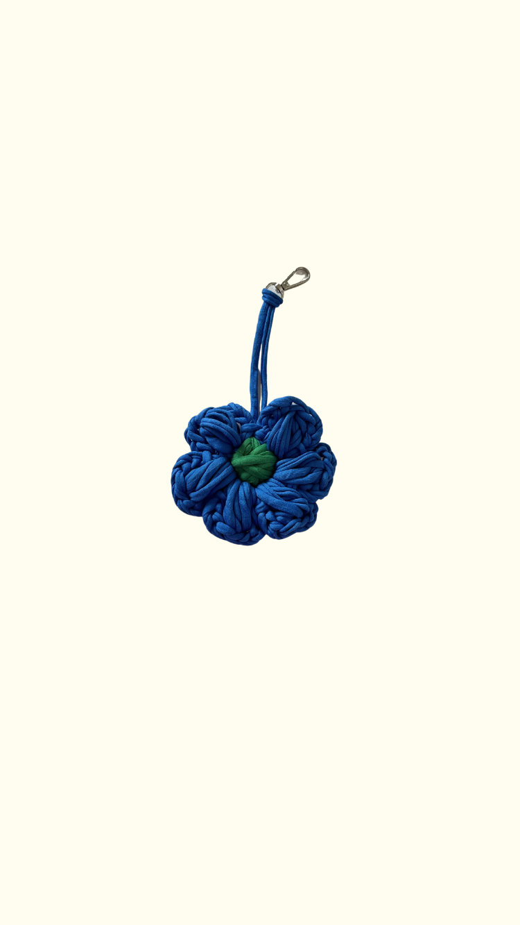 Daisy Charm / Ocean Bloom