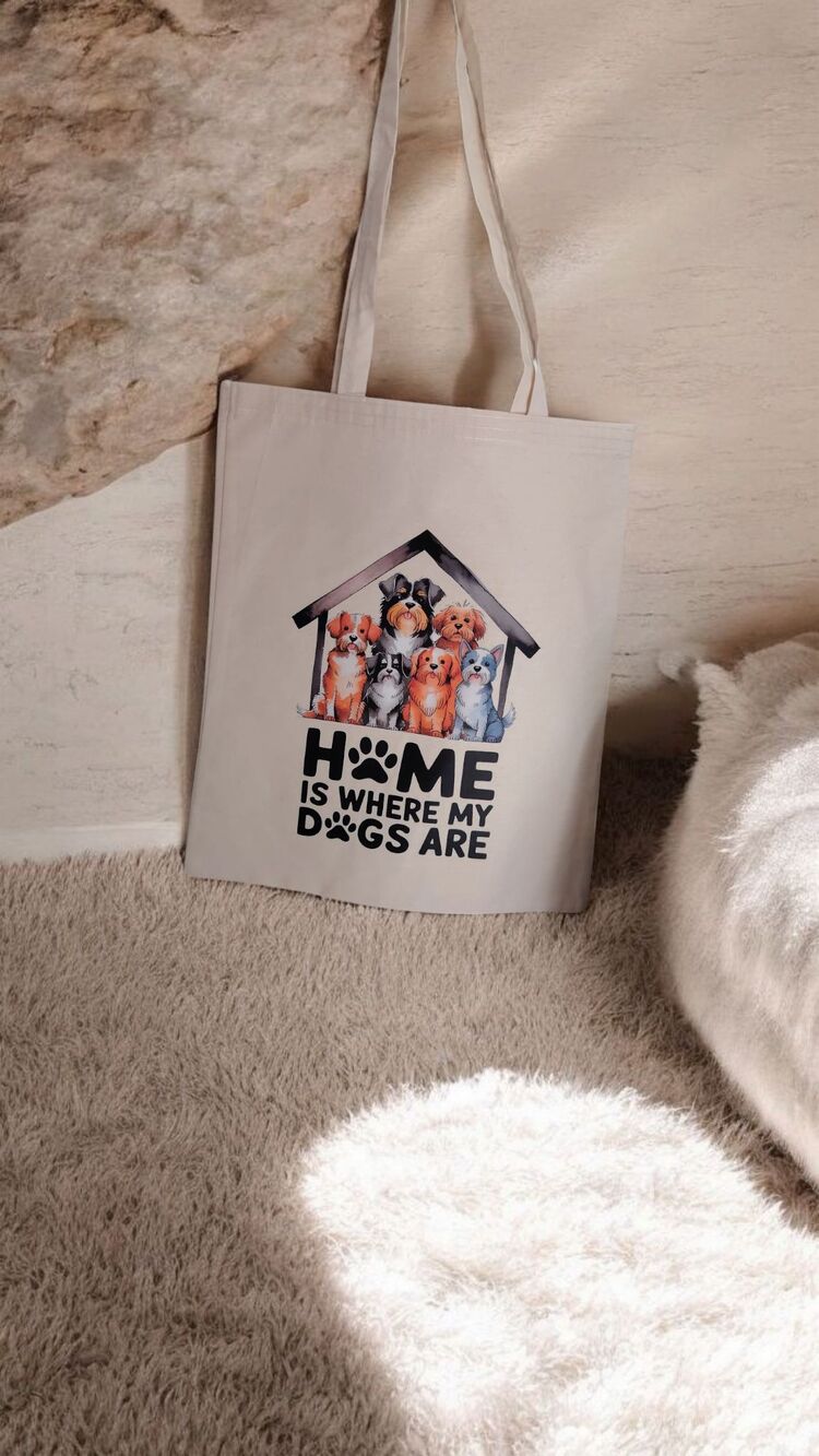 on siparis Dogs tote bags