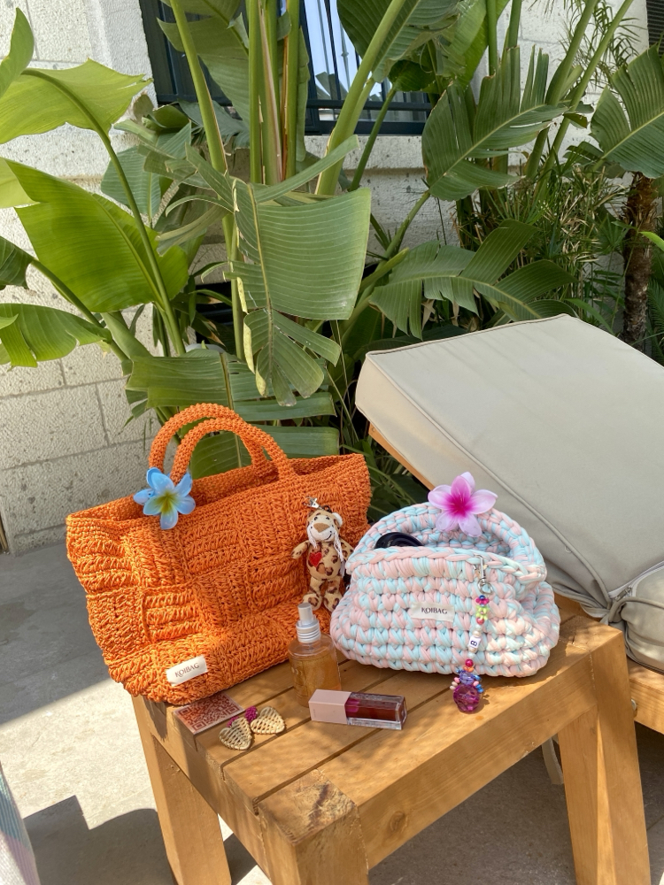 Pinky Makeup Bag