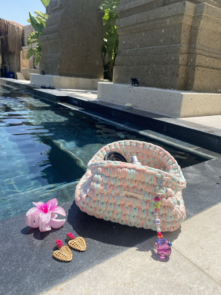 Pinky Makeup Bag