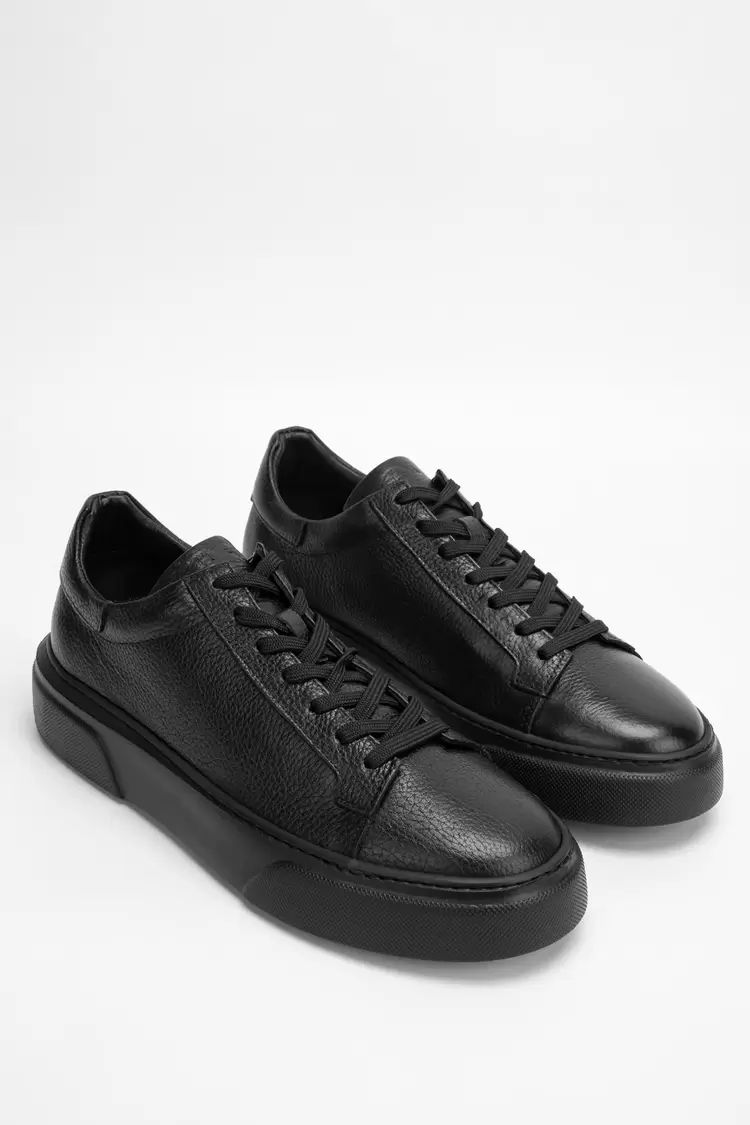 Stil Sahibi Erkekler İçin Siyah Sneaker