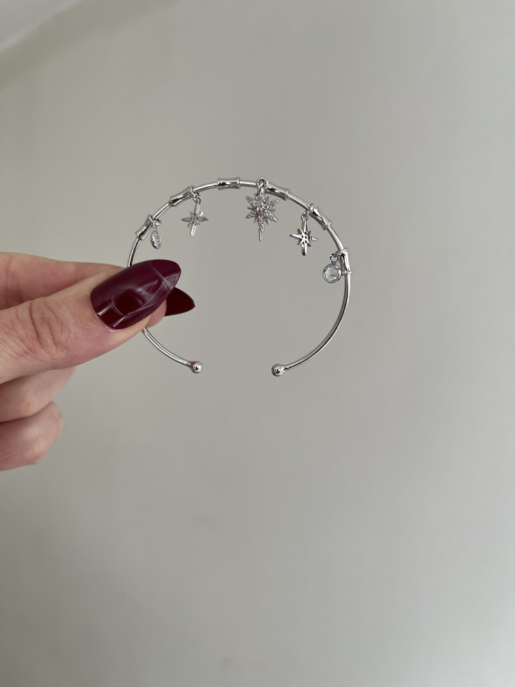 Çoklu Charm Detaylı Kelepçe | Silver