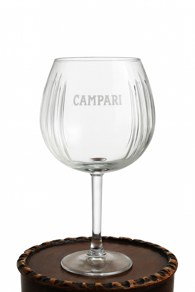 Camparı kadeh 