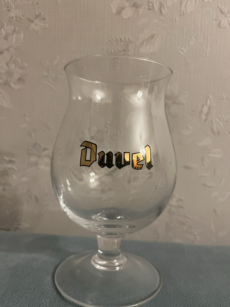 Duvel bira bardağı 