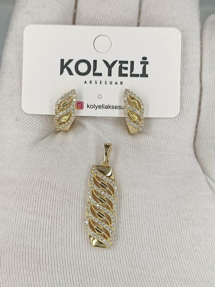 VİP KOLYE UCU VE KÜPE SET
