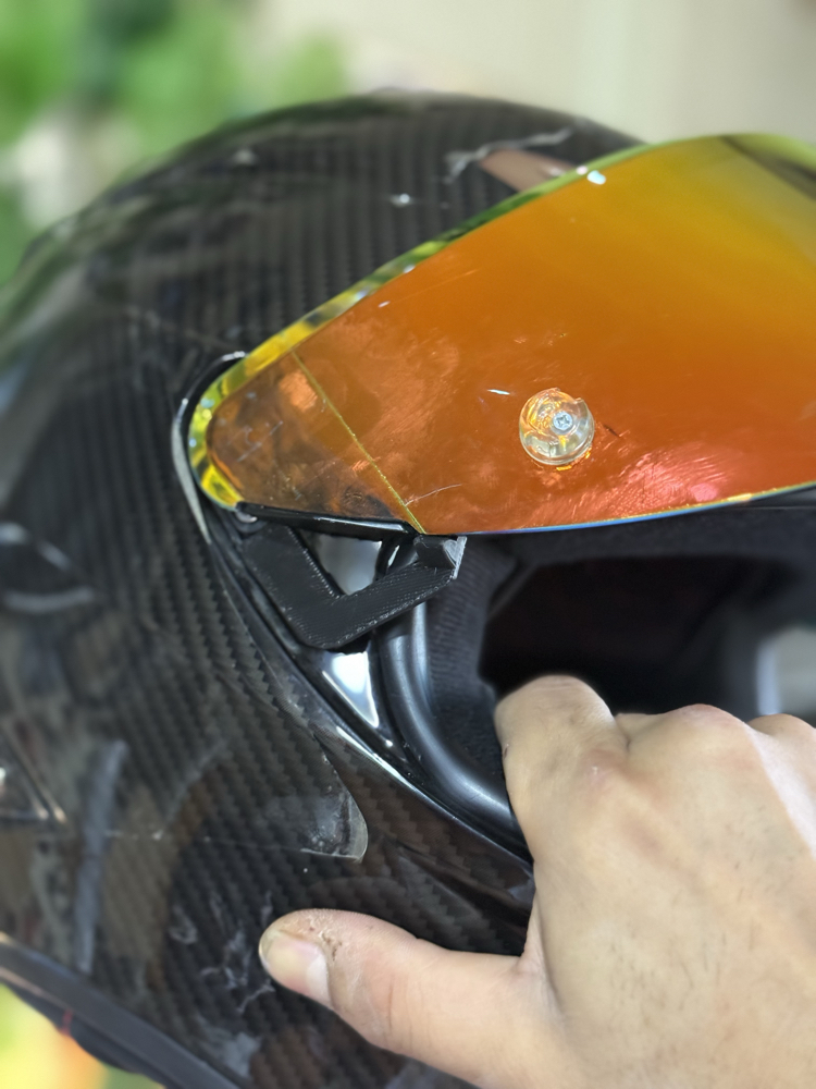 AGV PİSTA GP RR VİZÖR MEKANİZMASI ücretsiz kargo