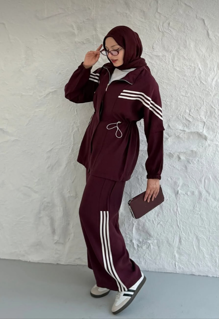 BORDO MODAL KUMAŞ ŞERİTLİ SPOR TAKIM