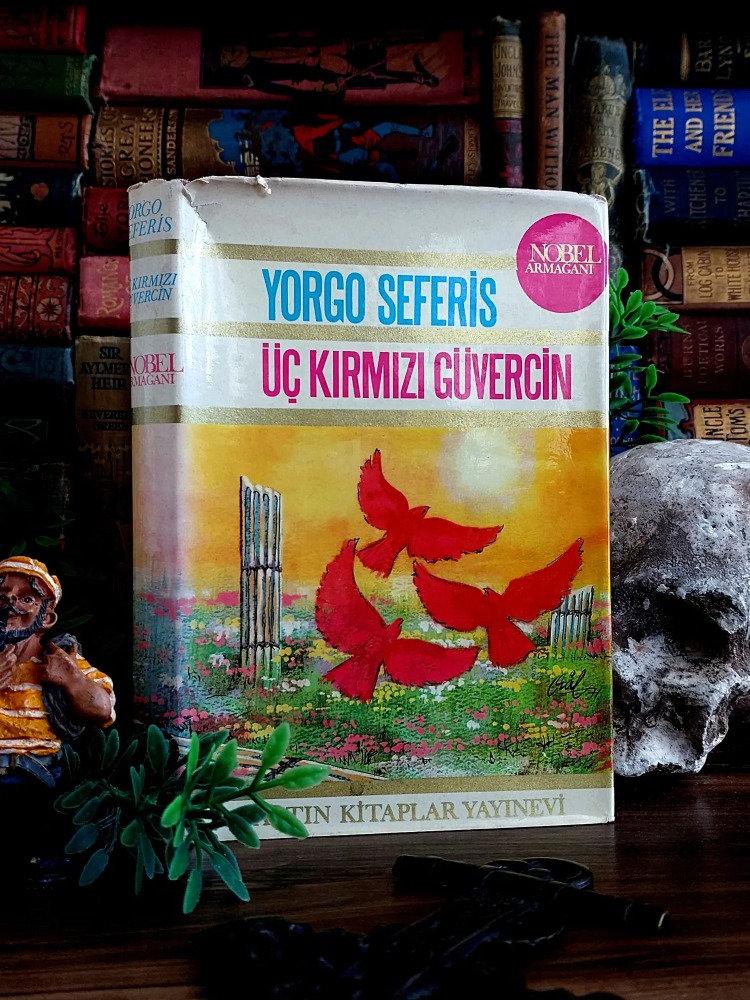 Yorgo Seferis — Üç Kırmızı Güvercin | 1971
