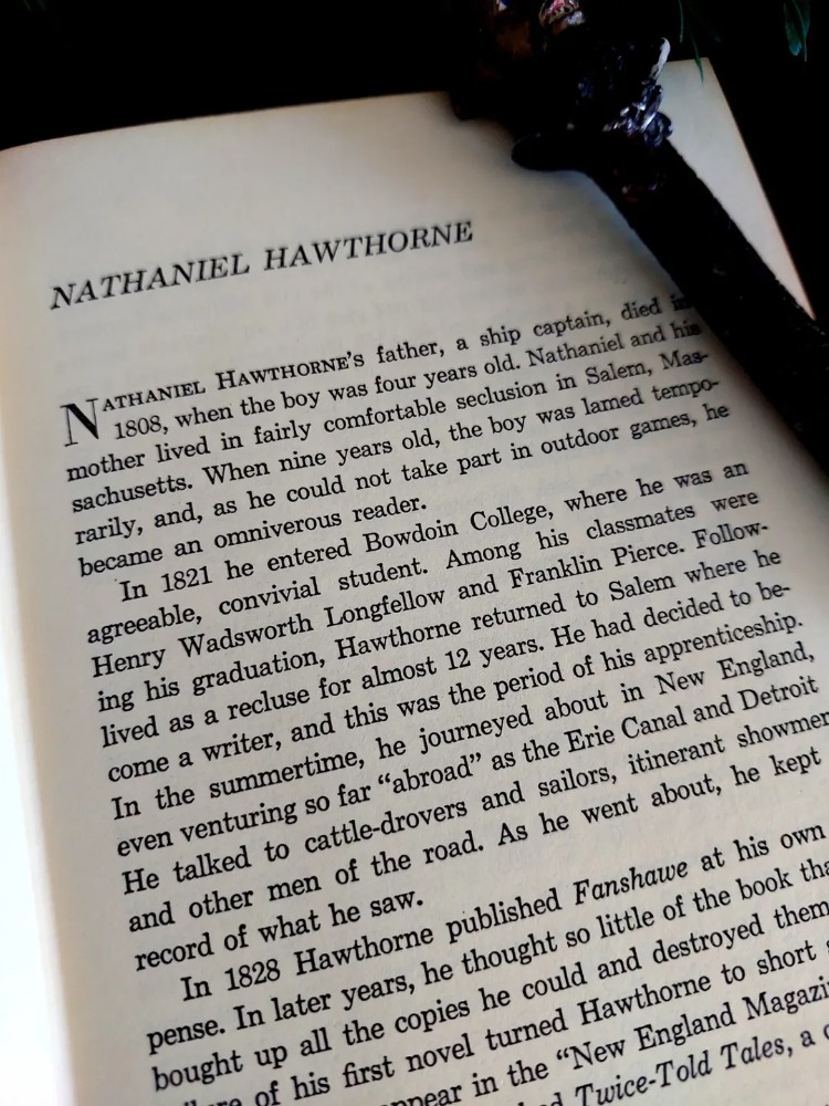 Nathaniel Hawthorne — The Seven of Seven Gables * 1950's
