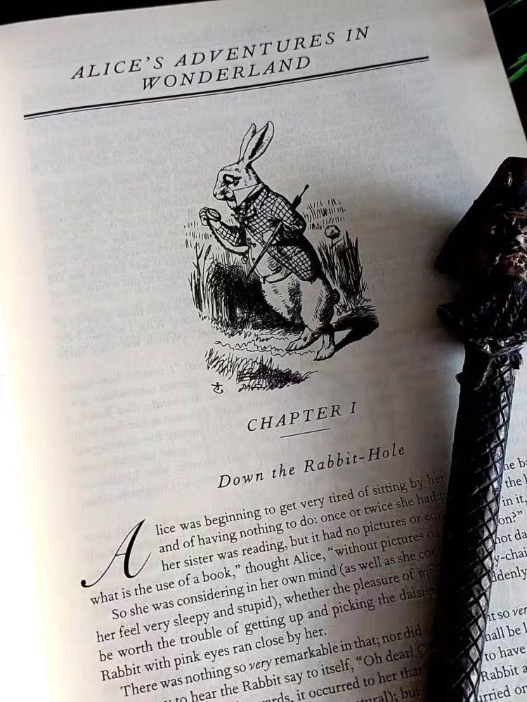 Lewis Carroll — Alice's Adventures in Wonderland and Other Stories | 2013