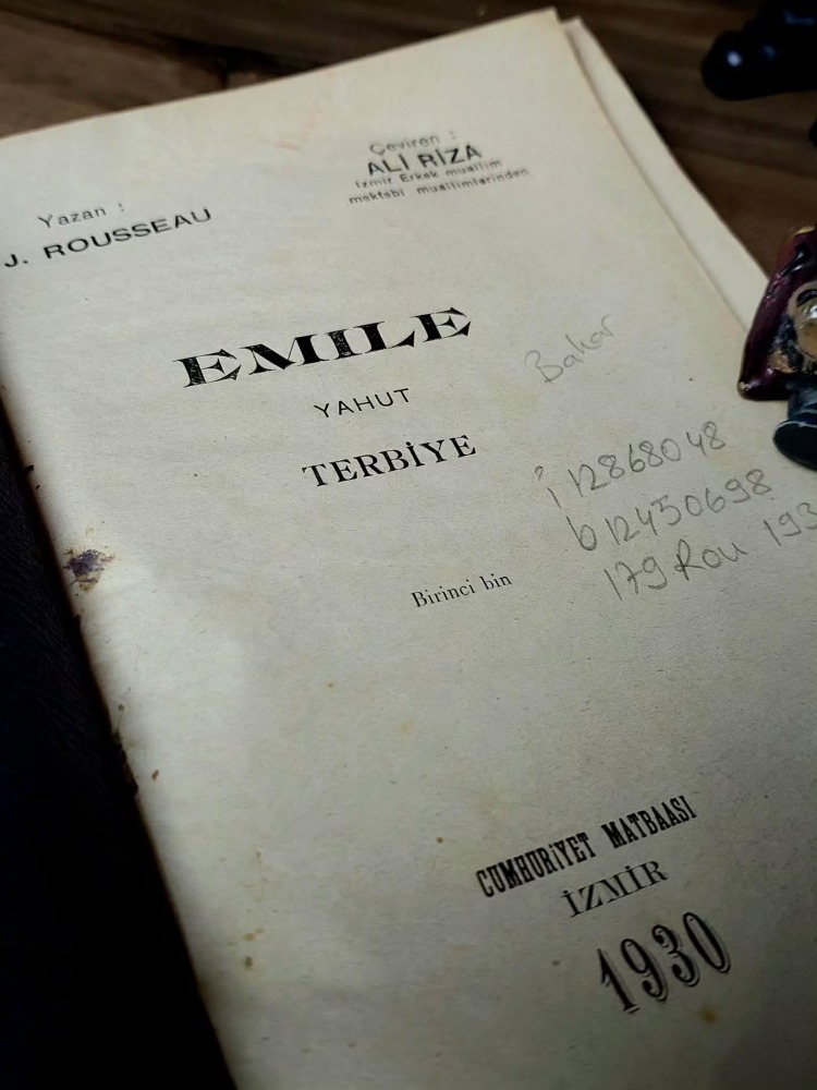 Jean-Jacques Rousseau — Emile Yahut Terbiye | 1930