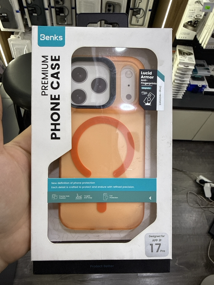 3 lü set ( benks lucid Armor 17pro/promax/recci Magsafe powerbank/zore Magsafe kartlık