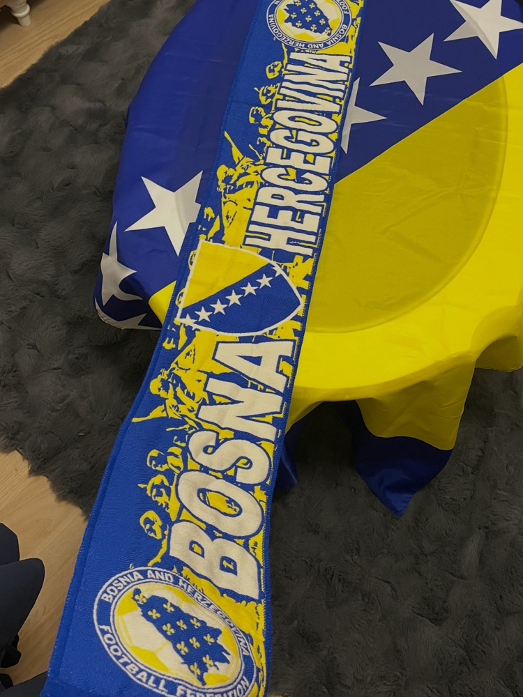Bosna Forma Atkı Takımı