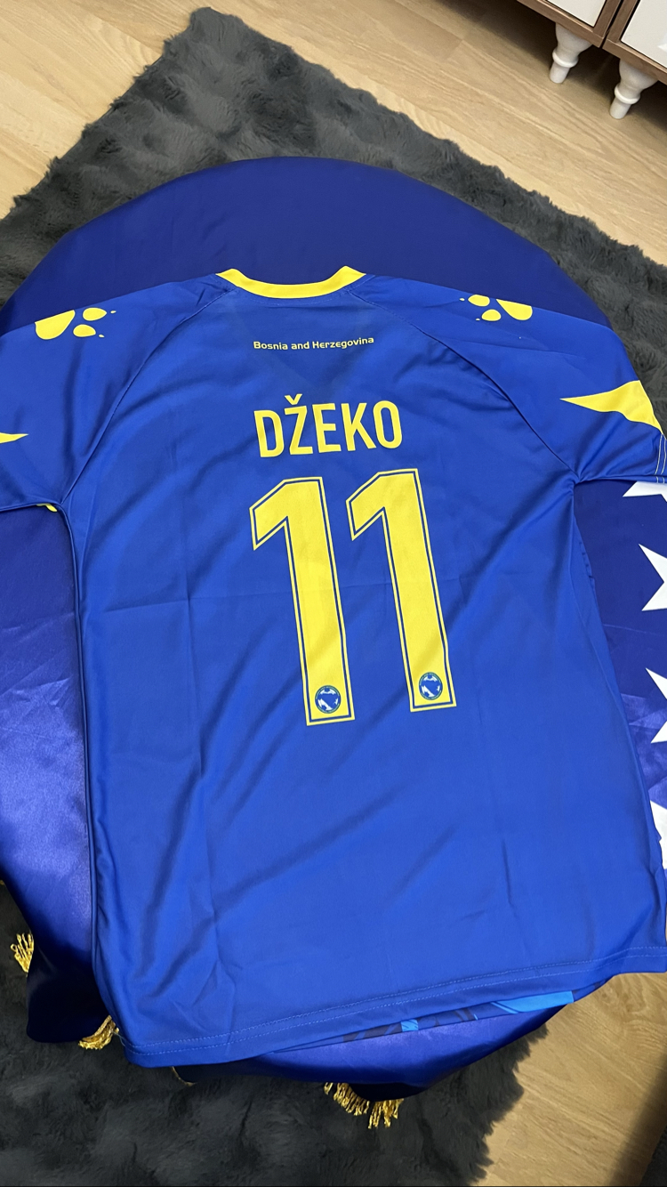 Bosna Forma Atkı Takımı