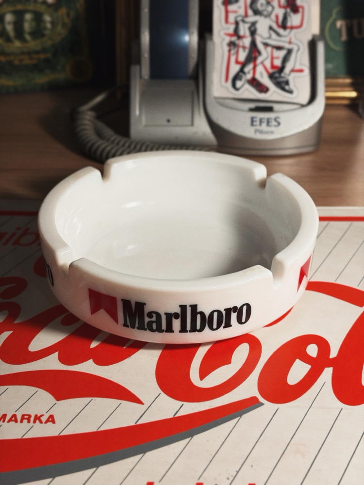 Marlboro küllük büyük boy 