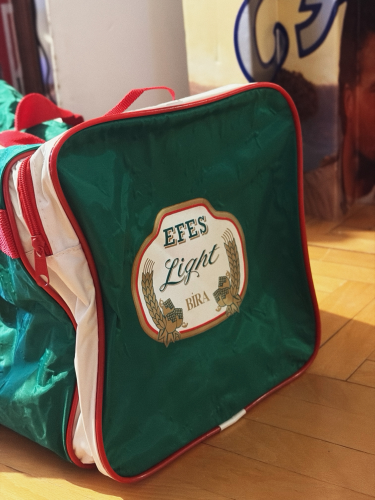 Efes light uzuuuun valiz çanta