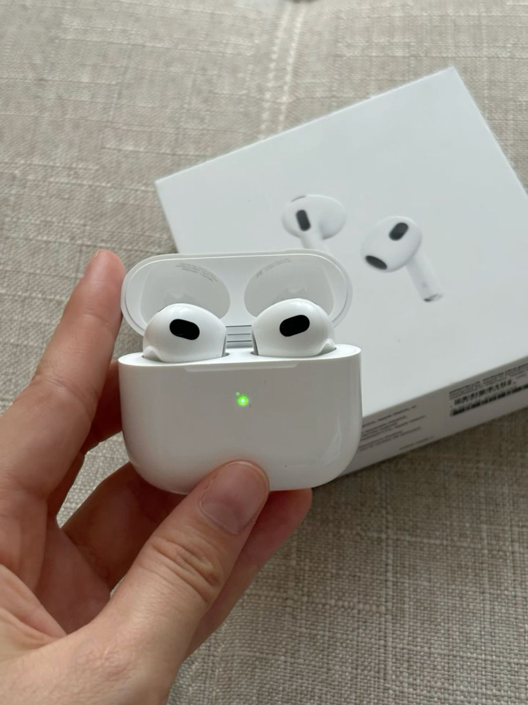 Apple AirPods Pro Kulaklık + Süpriz Hediye