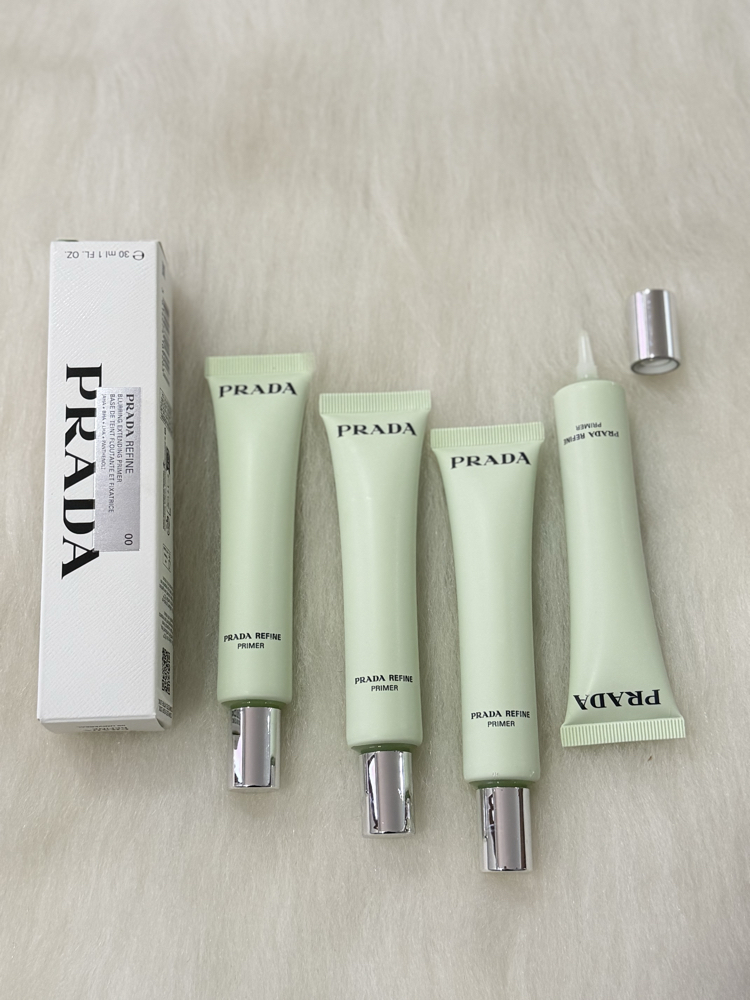 PRADA MAKYAJ BAZI