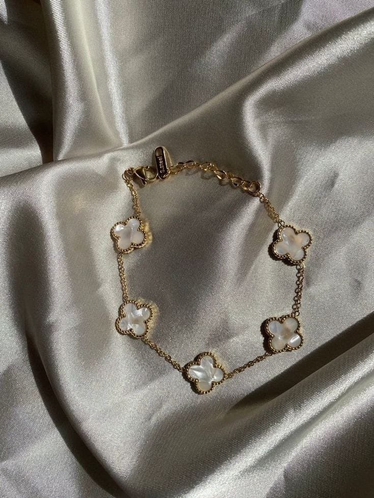 Van Cleef White Bileklik