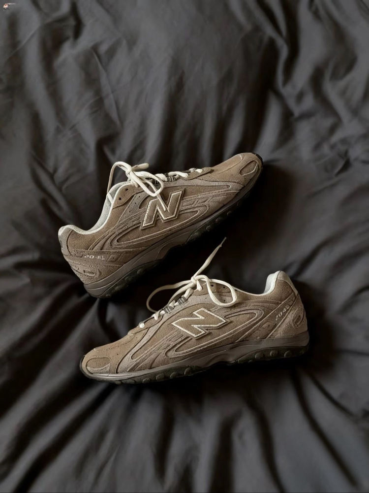 New balance 204L ( dar kalıp )