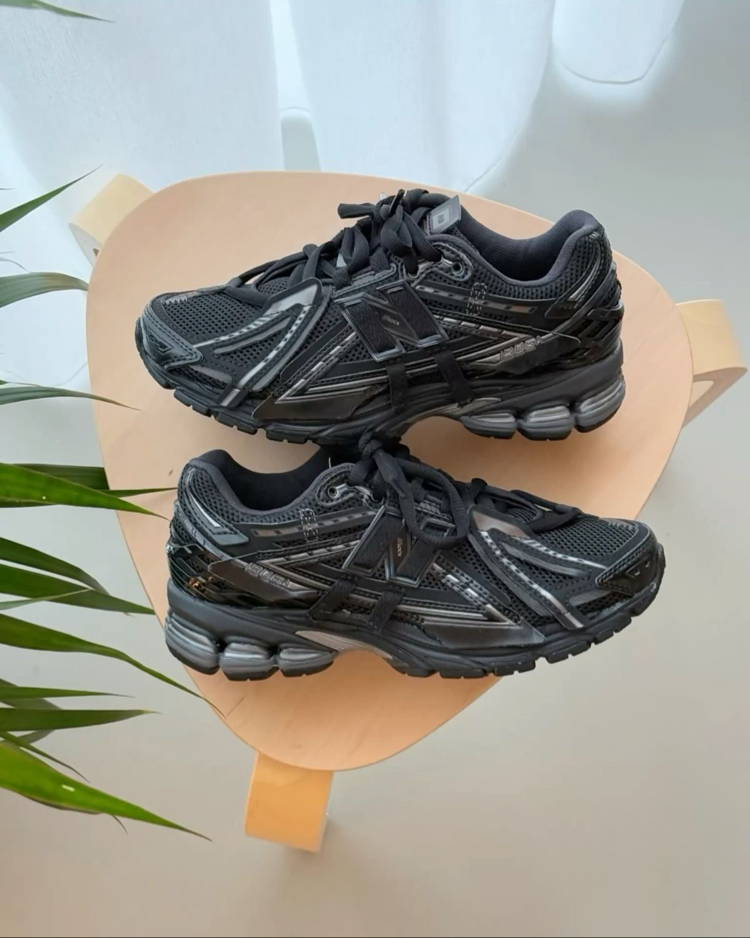 New balance 1906’A Black ( dar kalıp )