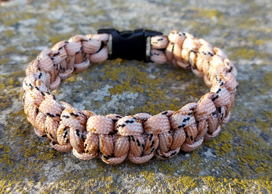 Yavruağzı Kırçıllı Paracord Bileklik