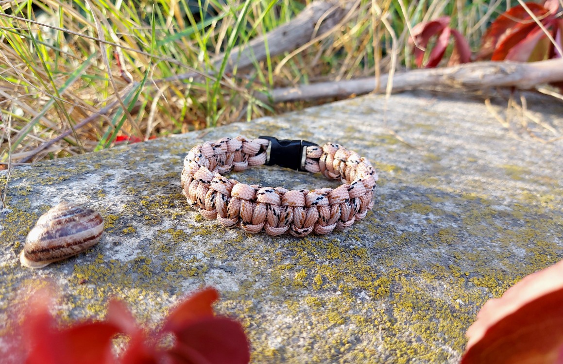 Yavruağzı Kırçıllı Paracord Bileklik