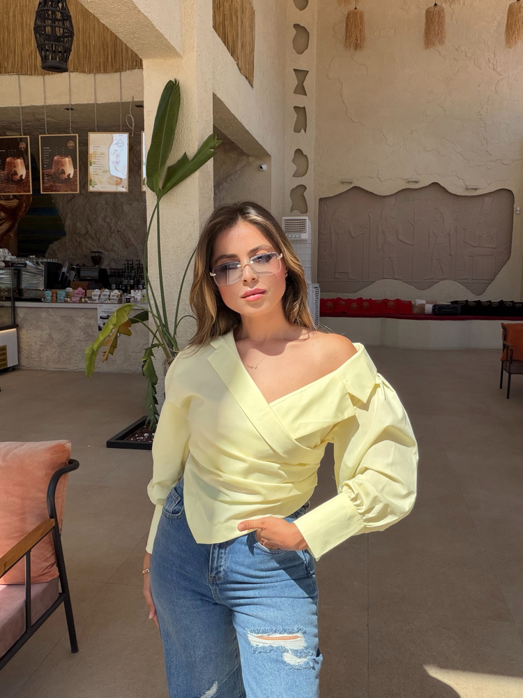 Sarı poplin kumaş omuz detaylı drapeli gömlek 