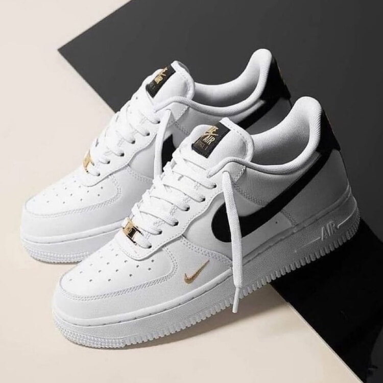 Nike Air Force 07 Essential
