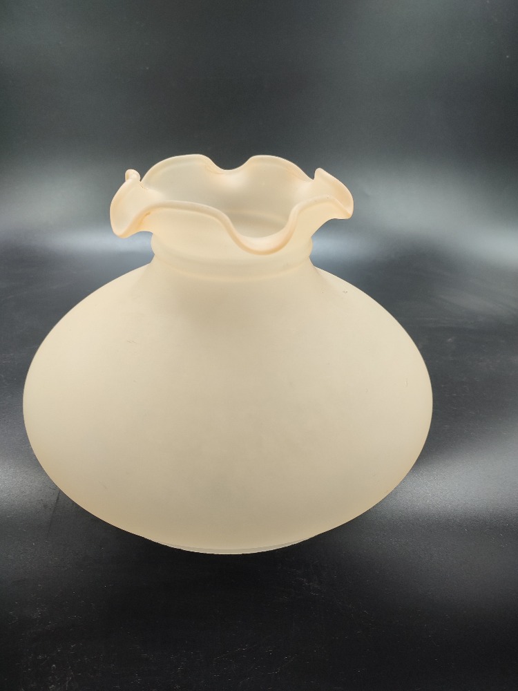 ALAATTİN AVİZE CAMI. SOMON RENKLİ (Alt yuva çapı:20.00cm-h:16.00 cm)
