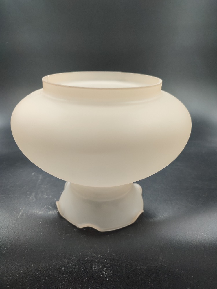 ALAATTİN MODEL AVİZE CAMI. SOMON RENKLİ (Alt yuva çapı: 11.00cm-h:14.00cm)