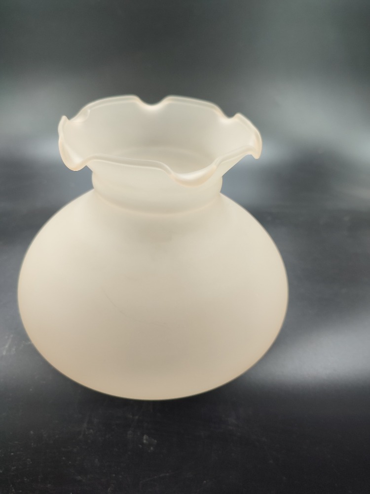 ALAATTİN MODEL AVİZE CAMI. SOMON RENKLİ (Alt yuva çapı: 11.00cm-h:14.00cm)