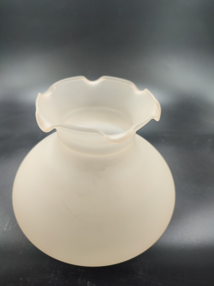 ALAATTİN MODEL AVİZE CAMI. SOMON RENKLİ (Alt yuva çapı: 11.00cm-h:14.00cm)