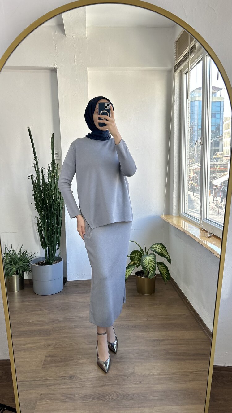 Simli triko takım