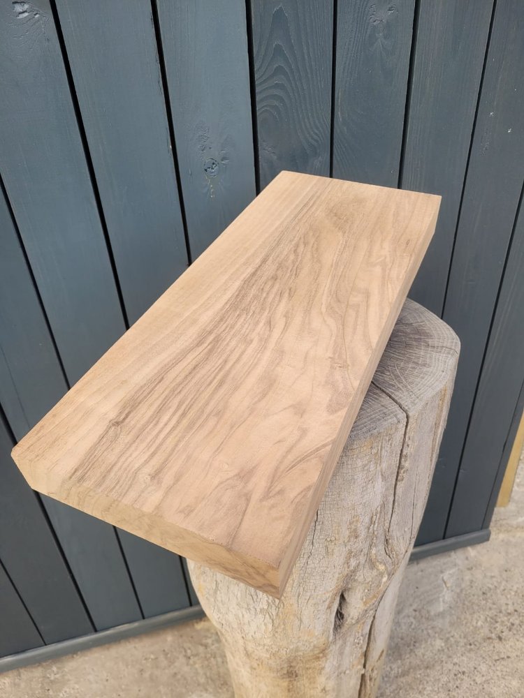 Ceviz ağacı 18.5 x 4.5 x 44 