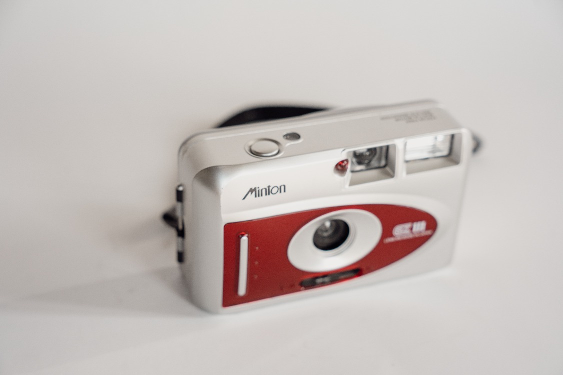 Minton EZ 111 Analog Fotoğraf Makinesi