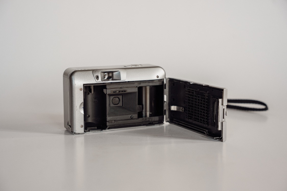 Minton EZ 111 Analog Fotoğraf Makinesi