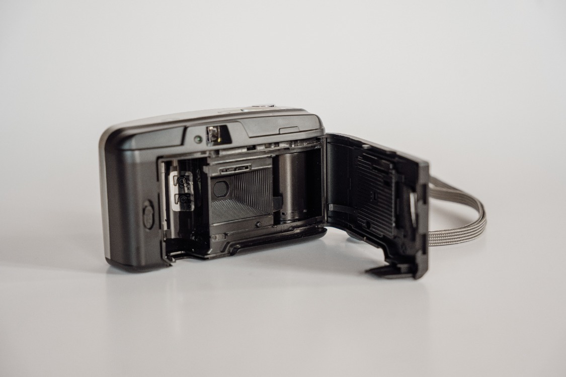 Brica EZ4u Analog Fotoğraf Makinesi