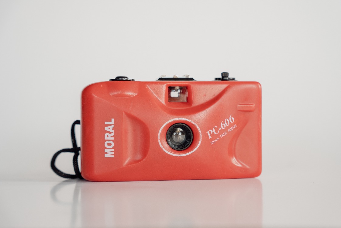 Moral PC-606 Analog Fotoğraf Makinesi