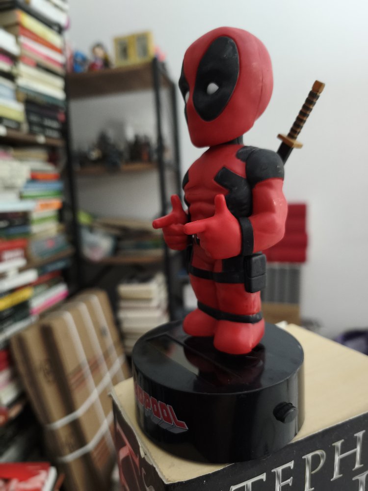 Marvel Deadpool Figürü 