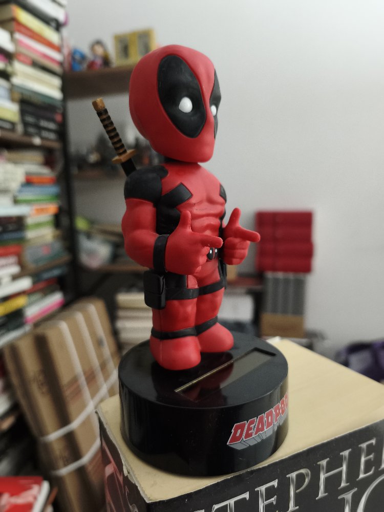 Marvel Deadpool Figürü 