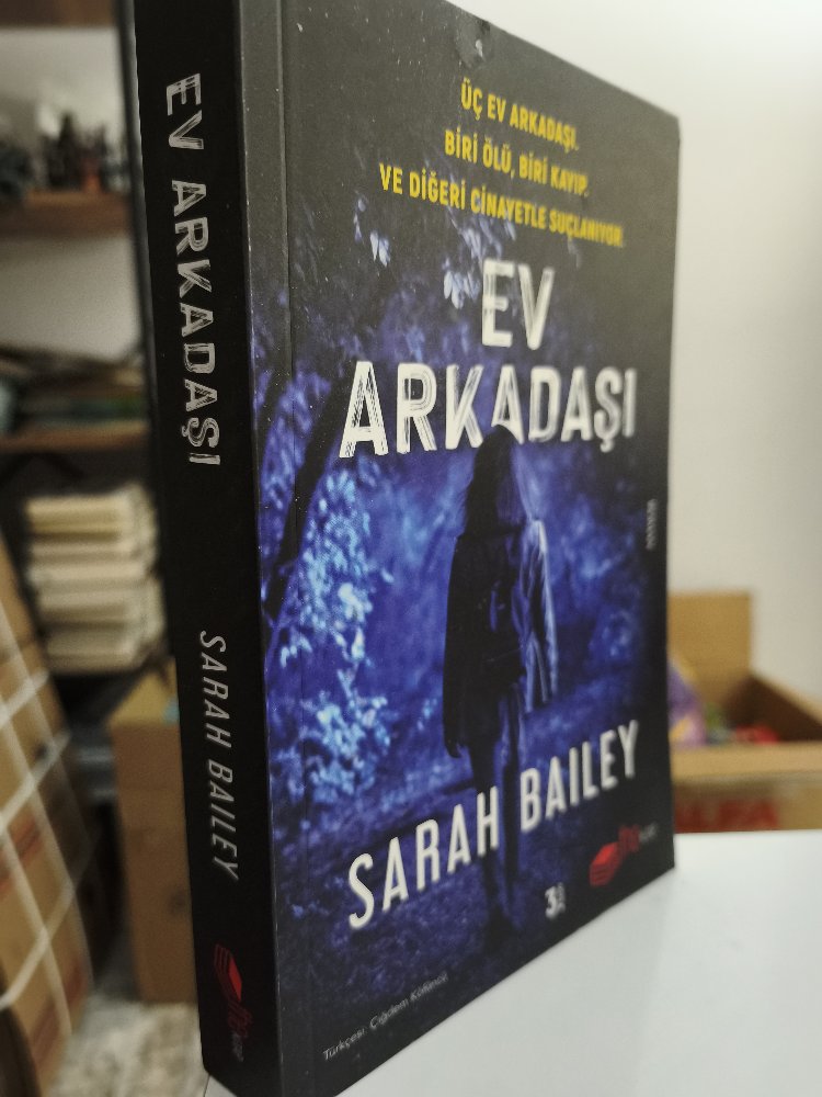 Ev Arkadaşı