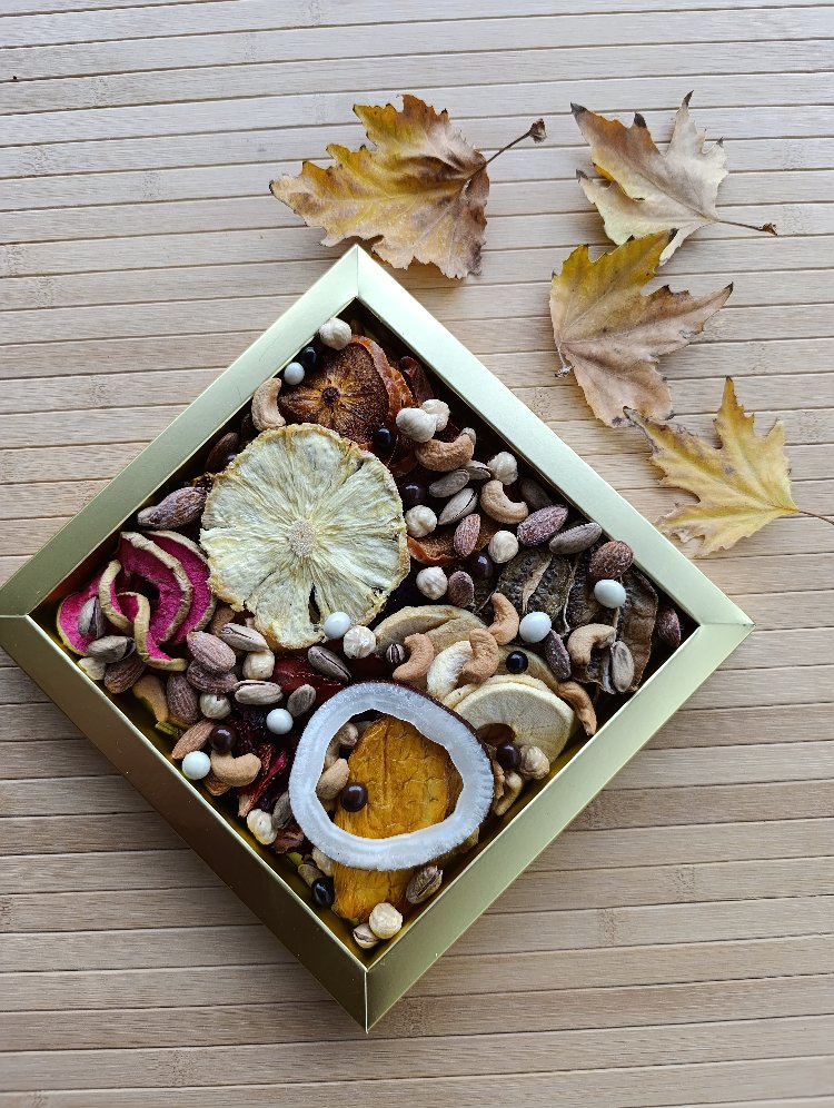 Deluxe Karışık Hediyelik Kutu