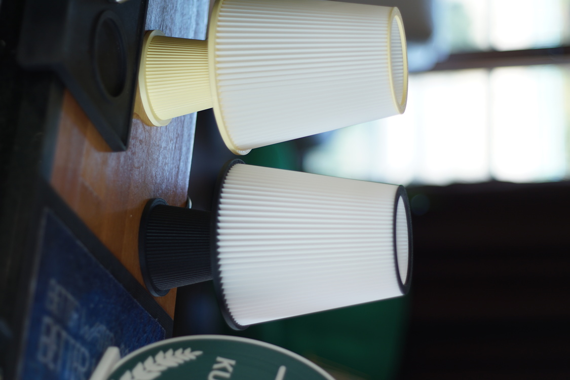 KushKafa Ola Bebe Sarı Masa Lambası – Minimal Dekoratif Çocuk Odası Aydınlatması