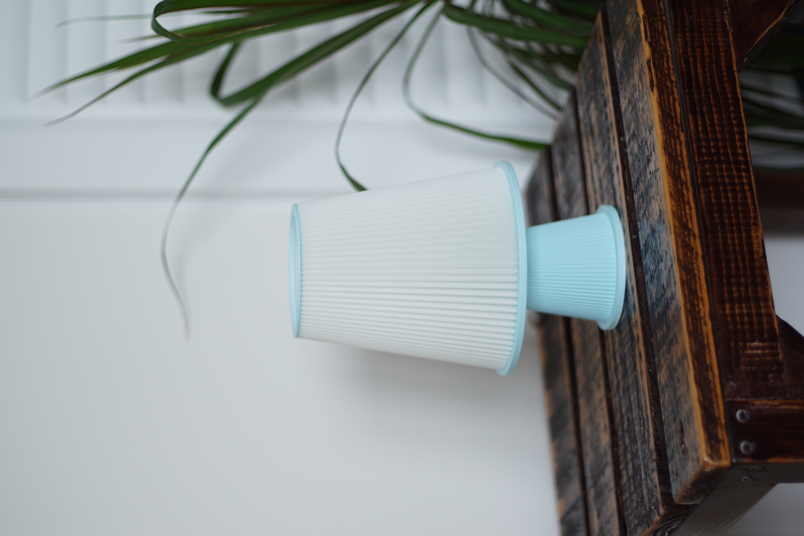 KushKafa Ola Bebe Mavi Masa Lambası – Minimal Dekoratif Çocuk Odası Aydınlatması