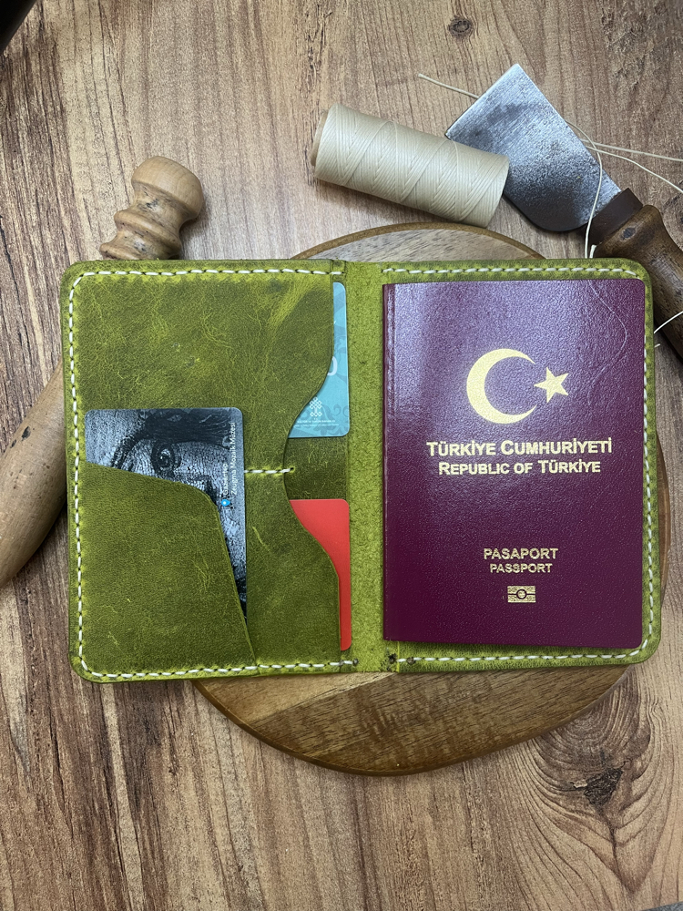 Limon Yeşili El Yapımı Pasaport Kılıfi