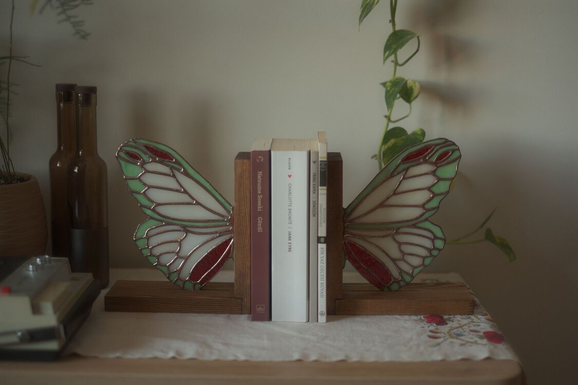 Kitap Destekleyici (Tek Kanat)
