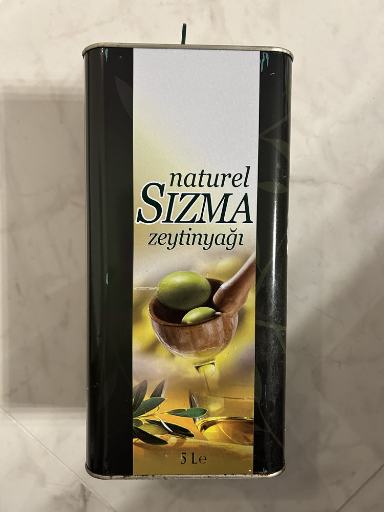 Naturel Gemlik Lezzeti: 5 Lt İlk Soğuk Sıkım Zeytin Yağı