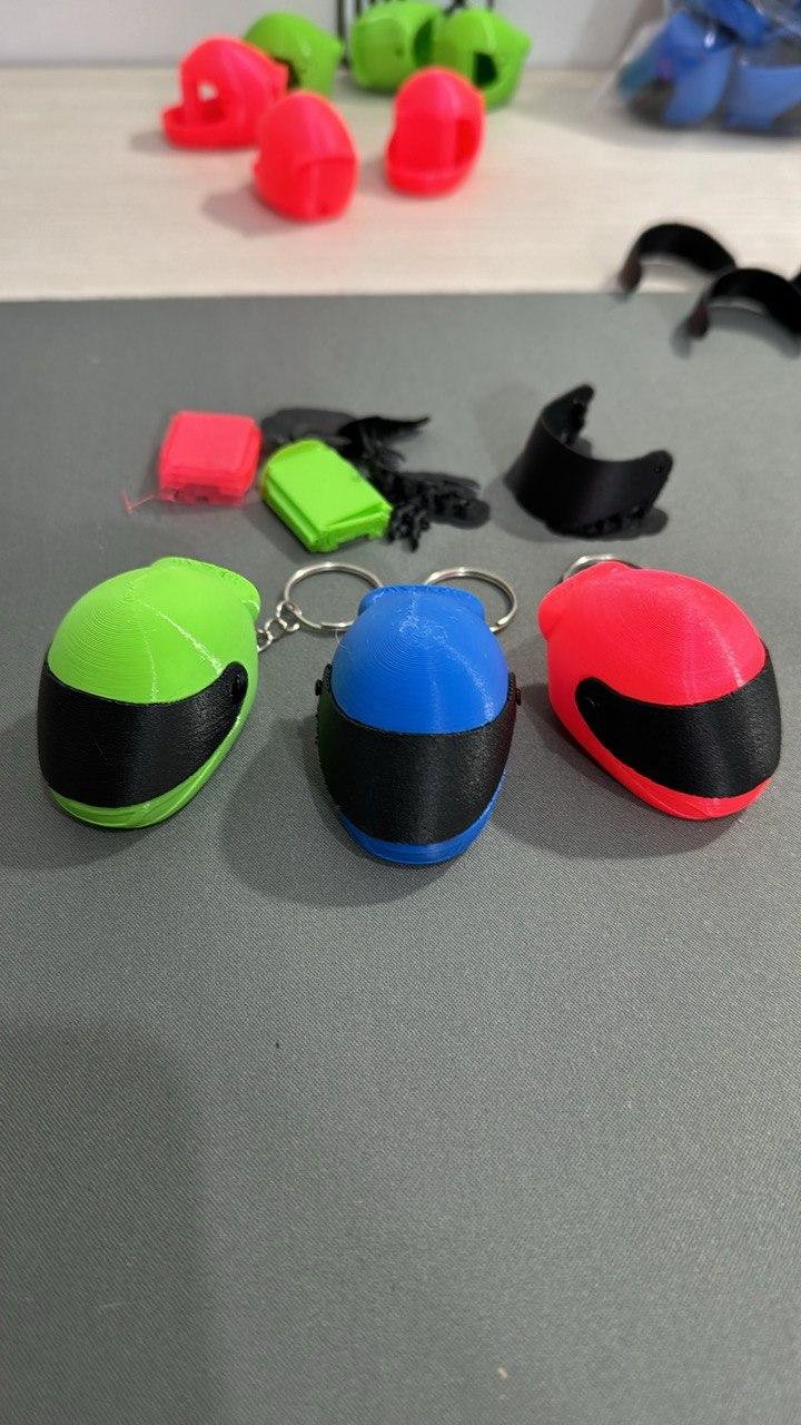 Motorcu Kaskı Keychain